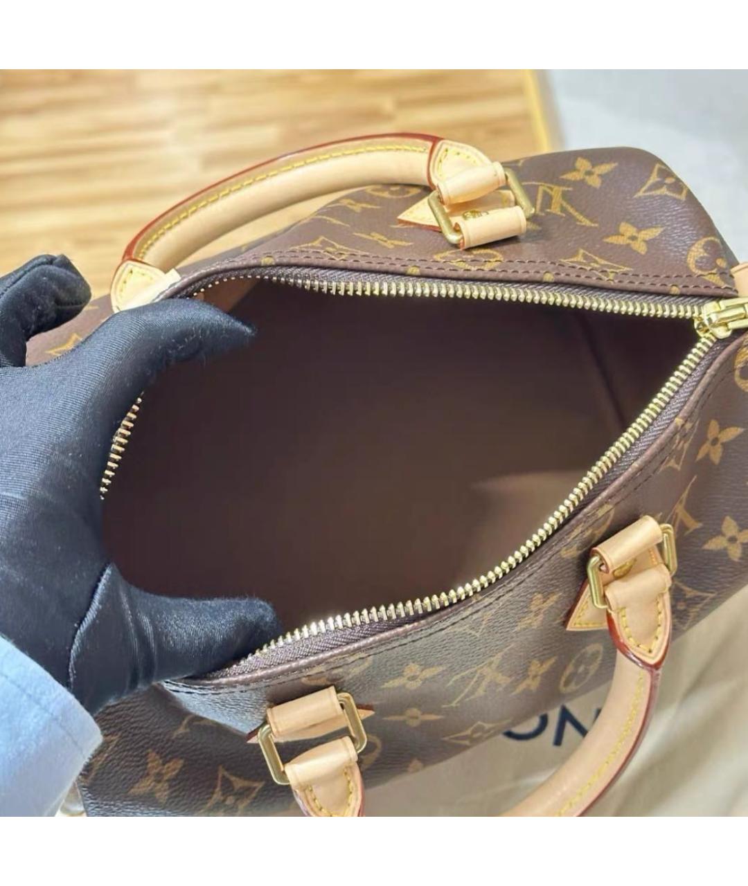 LOUIS VUITTON Коричневая сумка с короткими ручками, фото 6