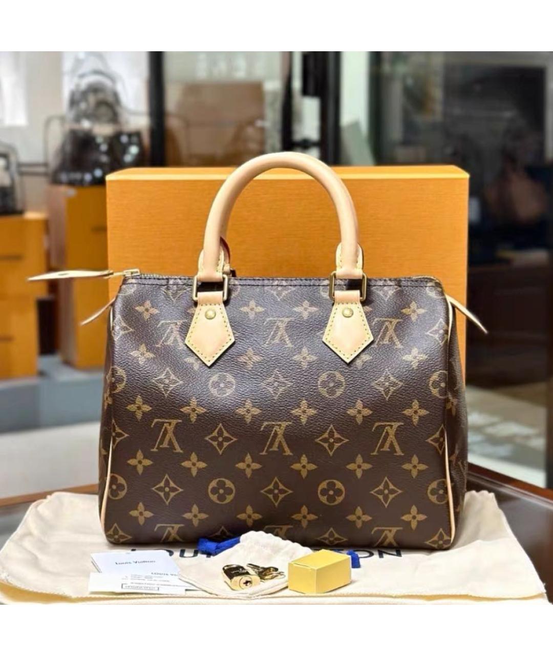 LOUIS VUITTON Коричневая сумка с короткими ручками, фото 2