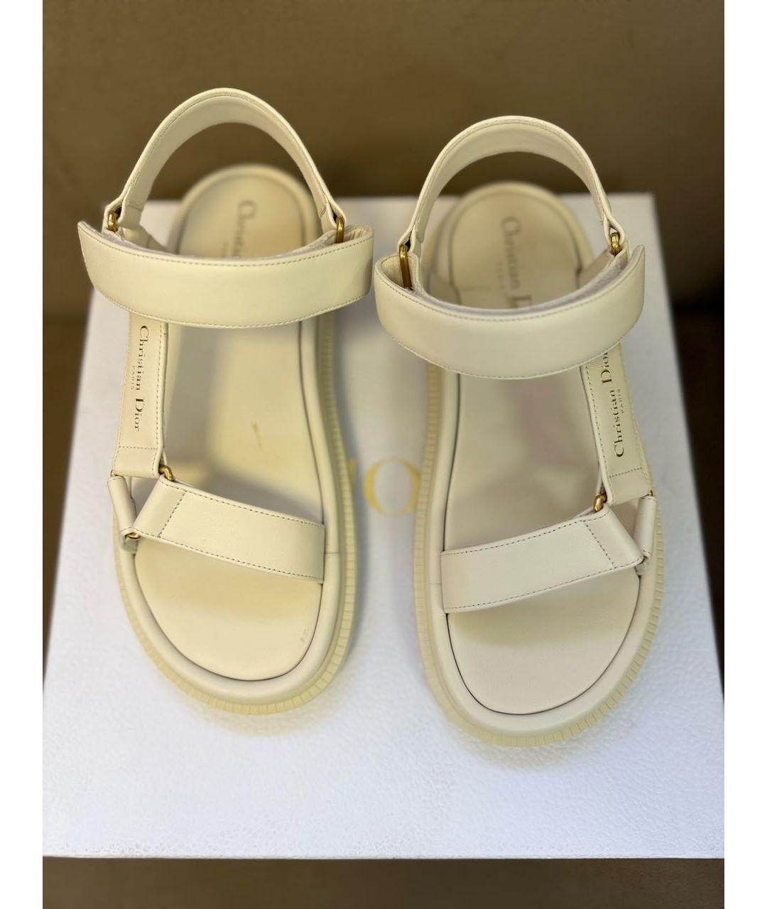CHRISTIAN DIOR Белые кожаные сандалии, фото 2