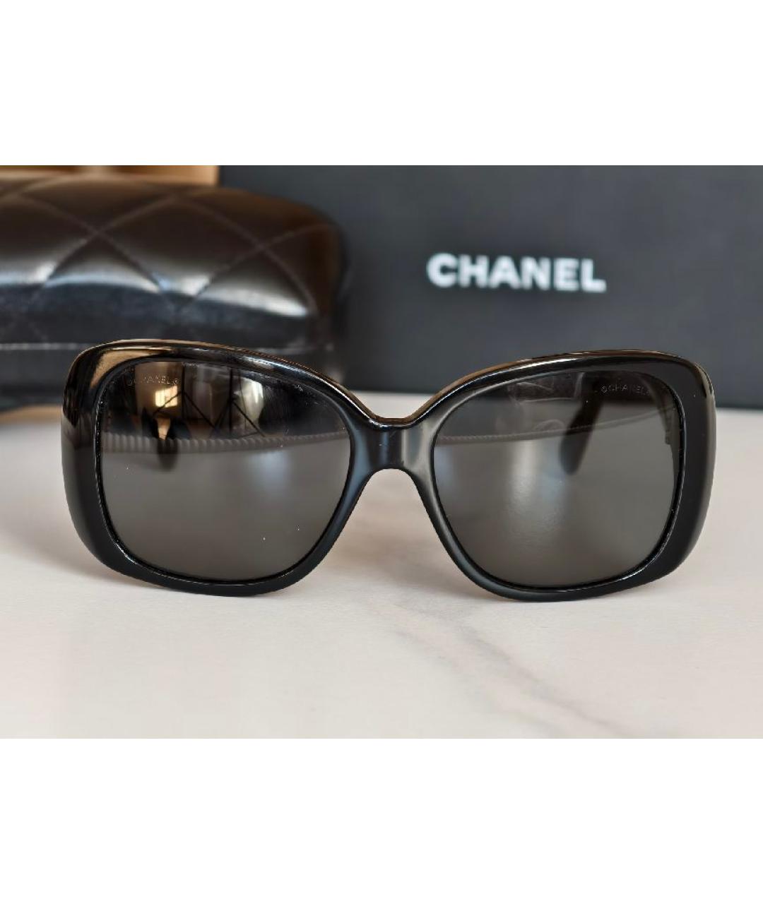 CHANEL Черные пластиковые солнцезащитные очки, фото 10