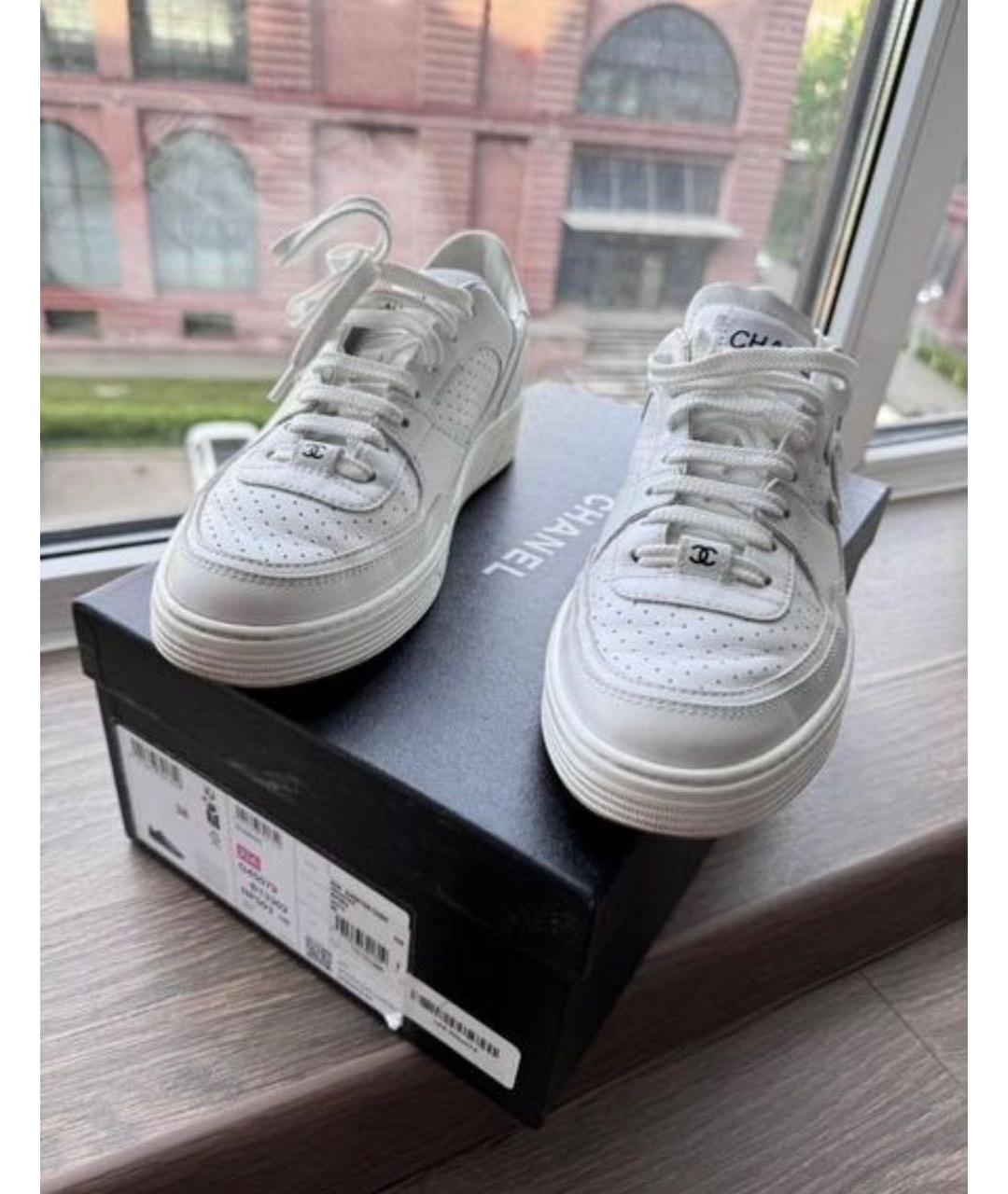 CHANEL Белые кожаные кеды, фото 3