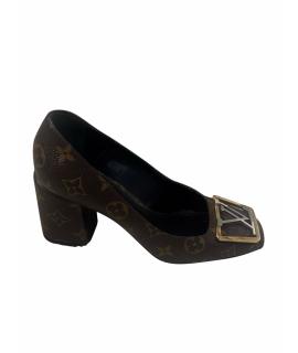 LOUIS VUITTON Туфли