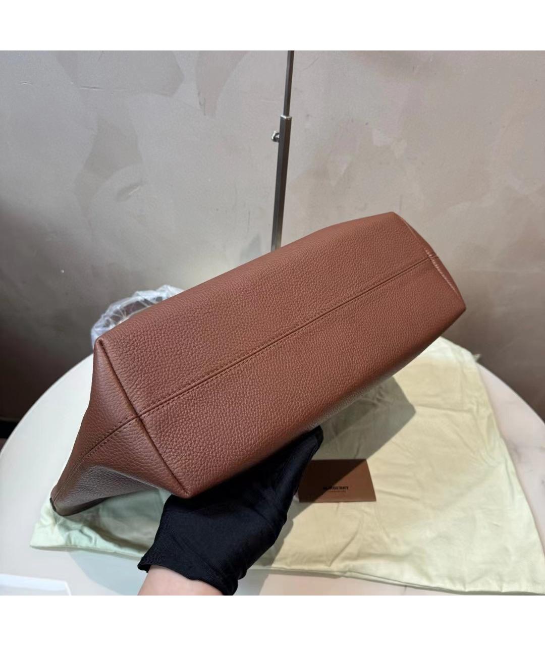 BURBERRY Коричневая кожаная сумка тоут, фото 2