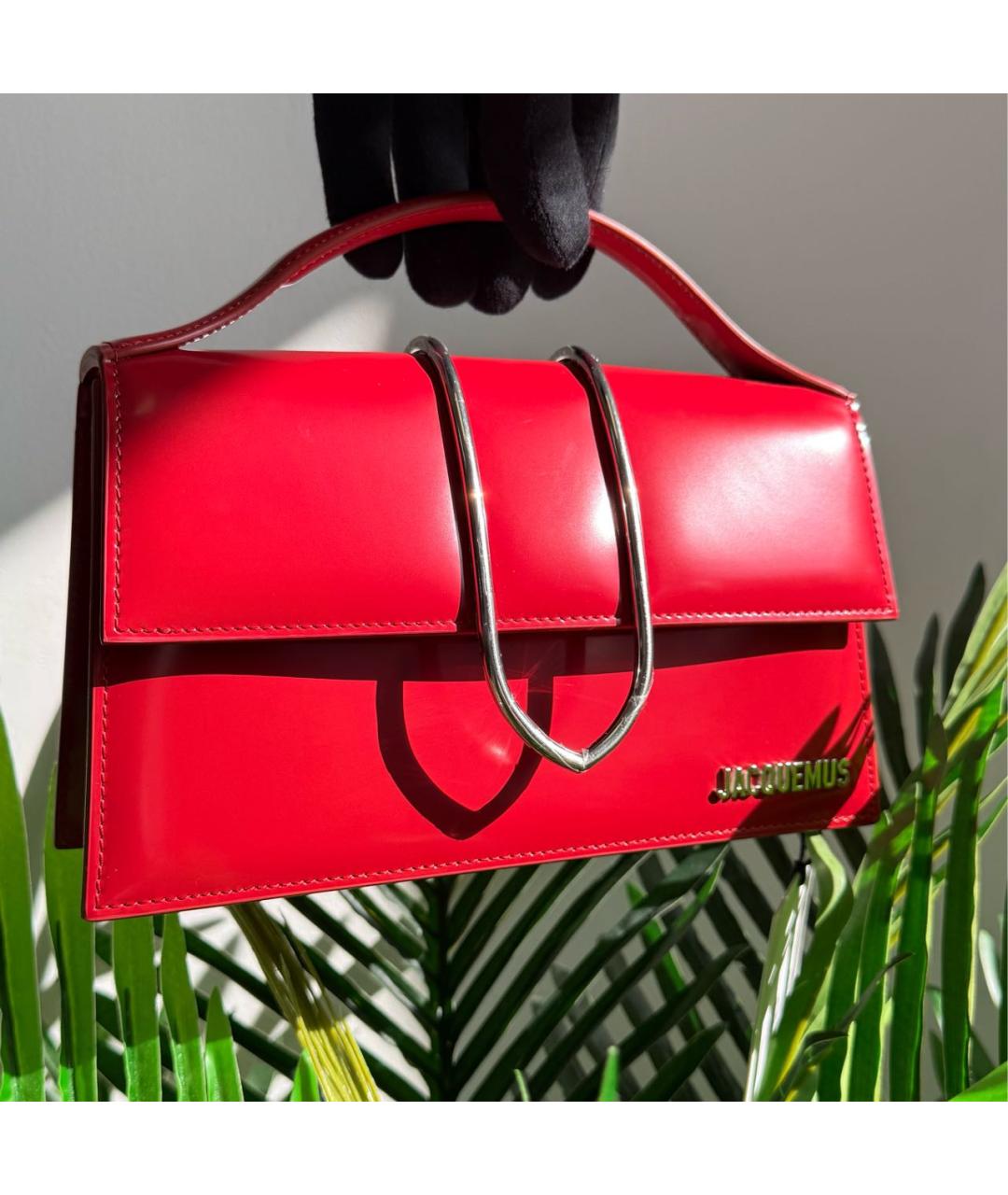JACQUEMUS Красная сумка с короткими ручками из лакированной кожи, фото 8