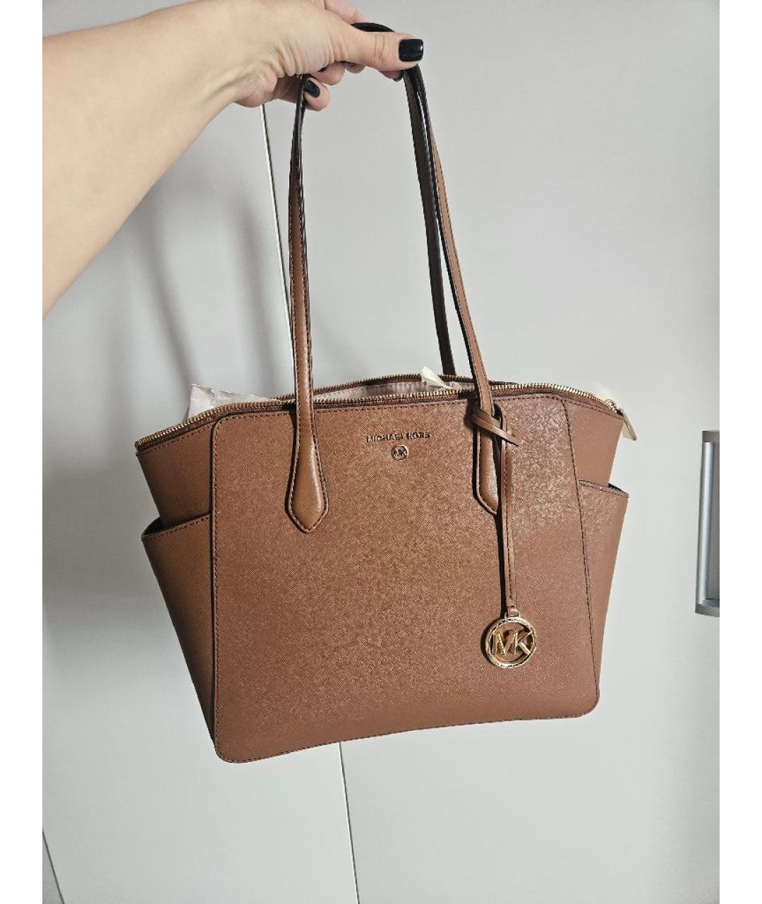 MICHAEL KORS Коричневая кожаная сумка тоут, фото 7