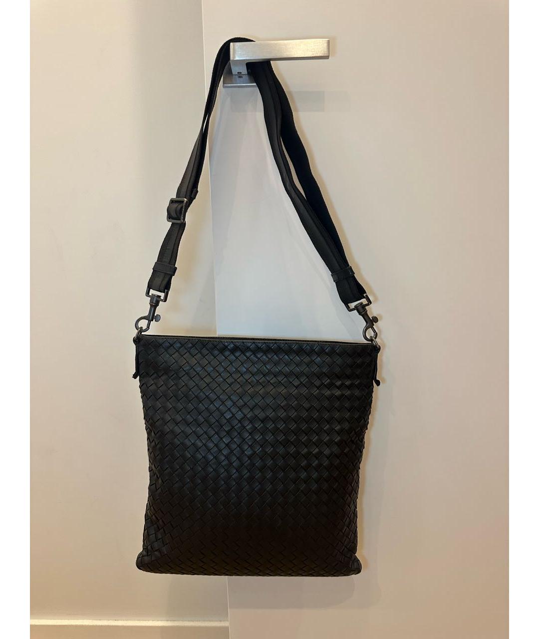 BOTTEGA VENETA Черная кожаная сумка на плечо, фото 9