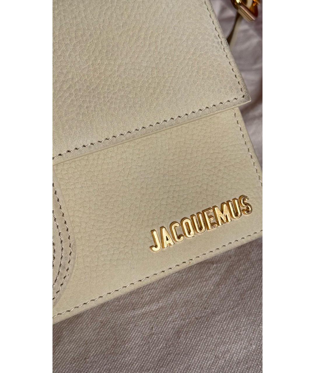 JACQUEMUS Бежевая замшевая сумка с короткими ручками, фото 5
