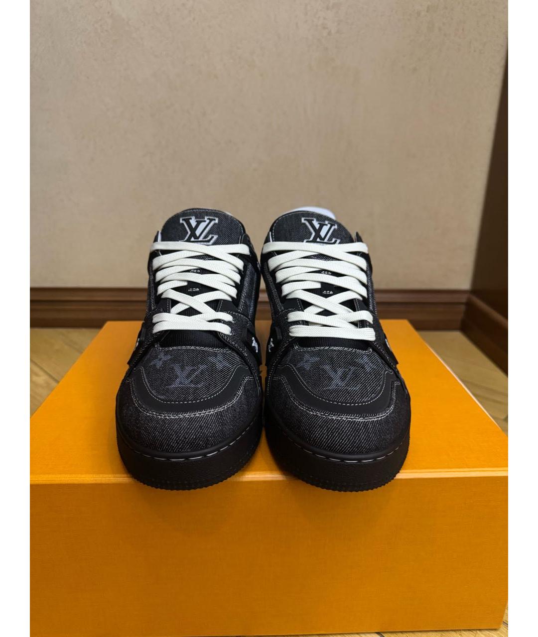LOUIS VUITTON Черные низкие кроссовки / кеды, фото 2