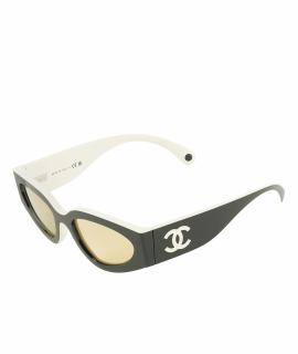 CHANEL Солнцезащитные очки