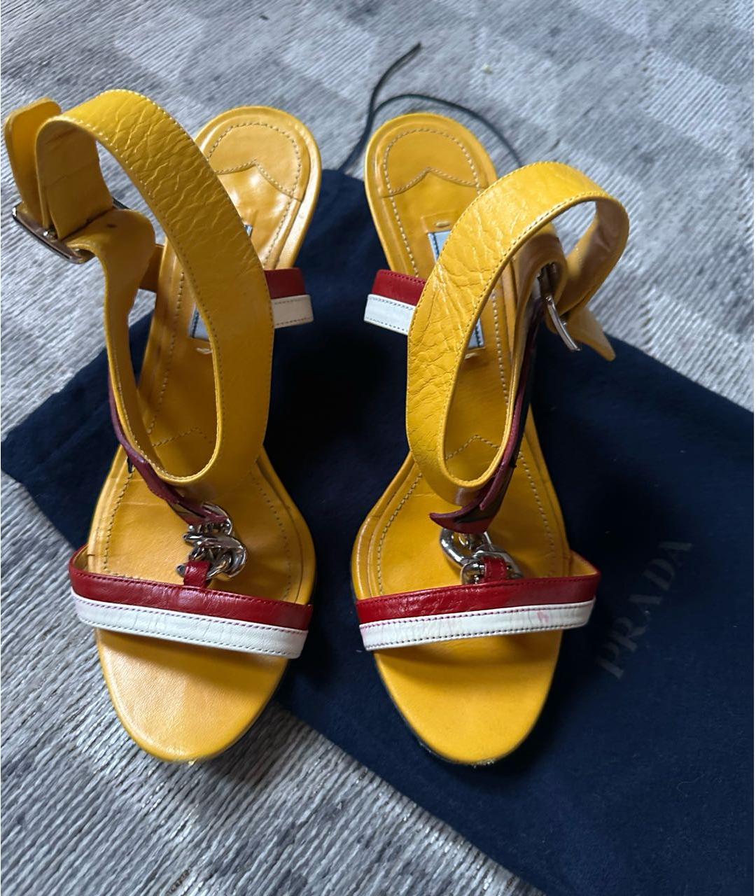 PRADA Желтые кожаные босоножки, фото 9