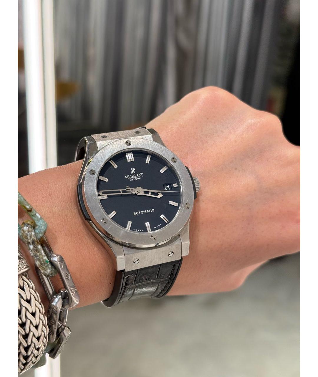 HUBLOT Черные часы из экзотической кожи, фото 2