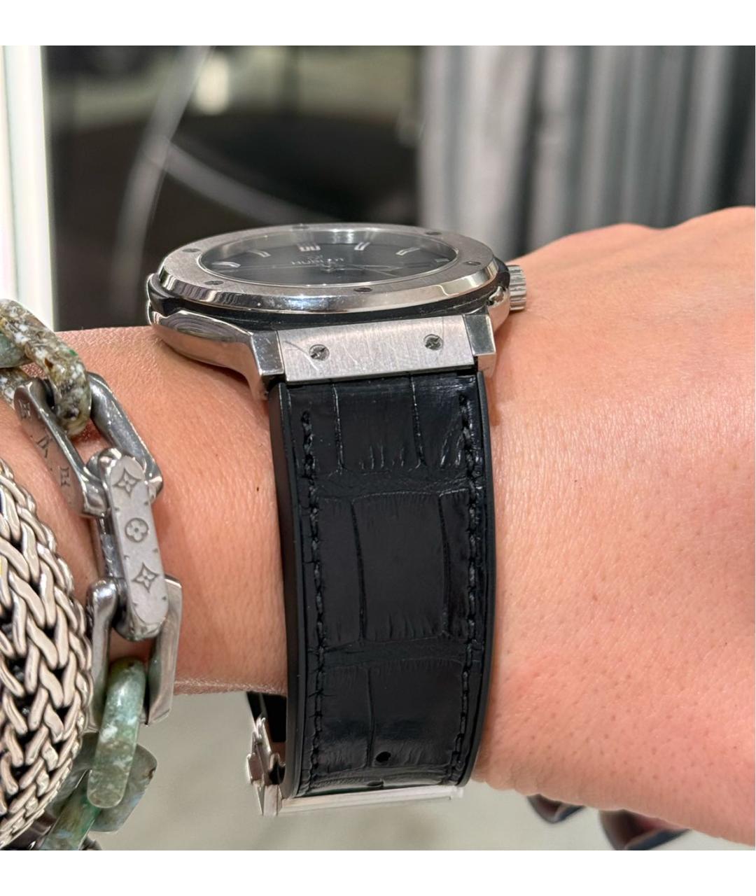 HUBLOT Черные часы из экзотической кожи, фото 3