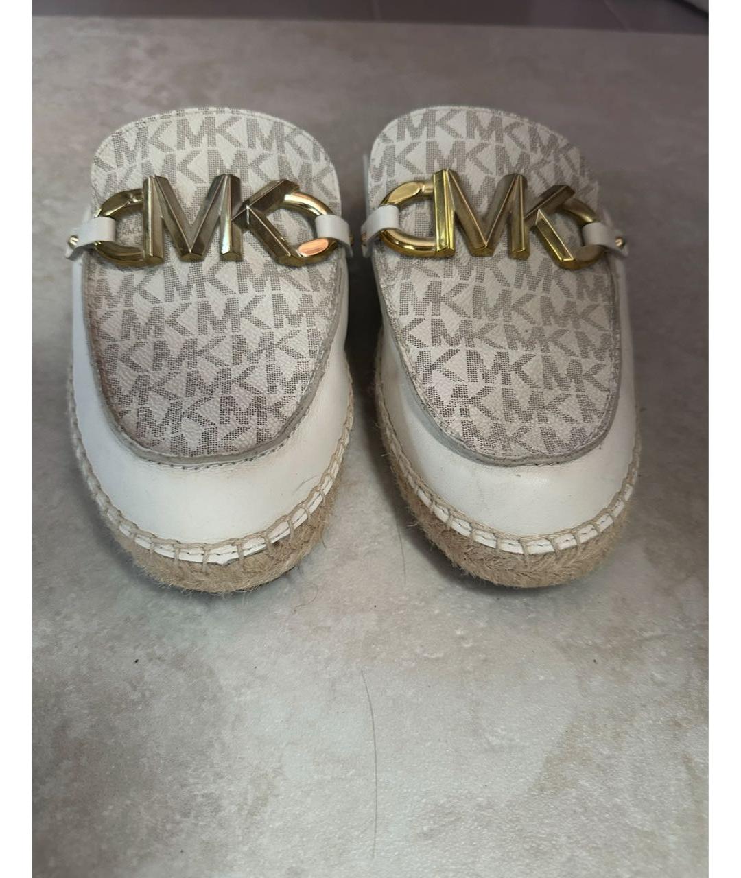 MICHAEL KORS Бежевые кожаные мюли, фото 2