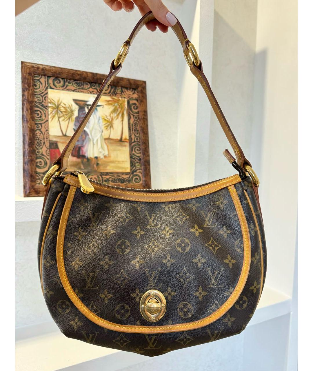 LOUIS VUITTON Коричневая кожаная сумка через плечо, фото 6