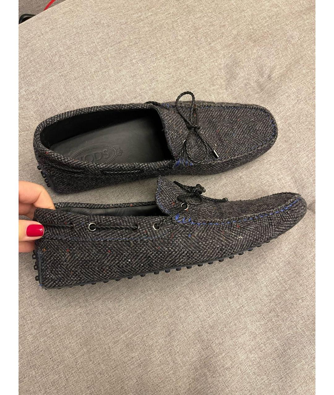 TOD'S Серые текстильные мокасины, фото 2