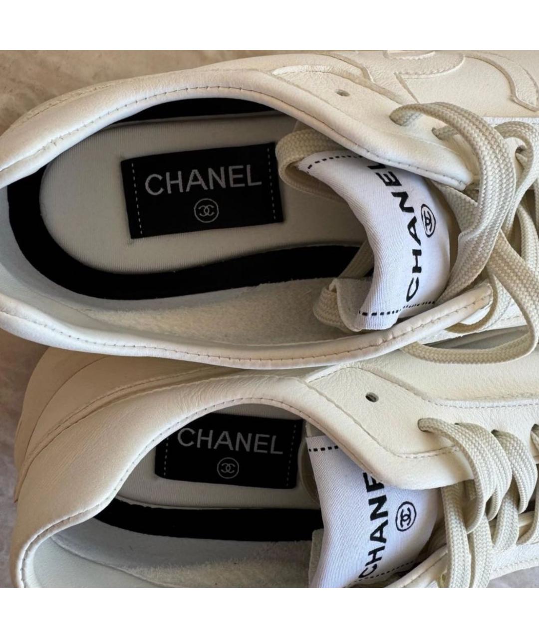 CHANEL Белые кожаные кроссовки, фото 6