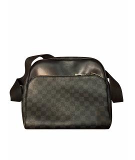 LOUIS VUITTON Сумка на плечо