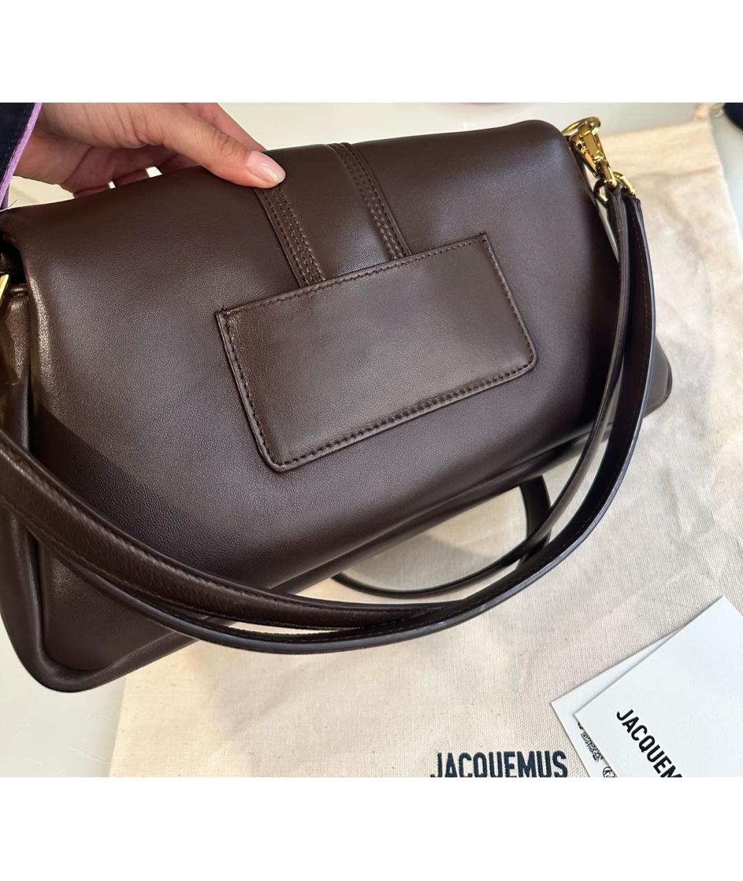 JACQUEMUS Коричневая кожаная сумка с короткими ручками, фото 2