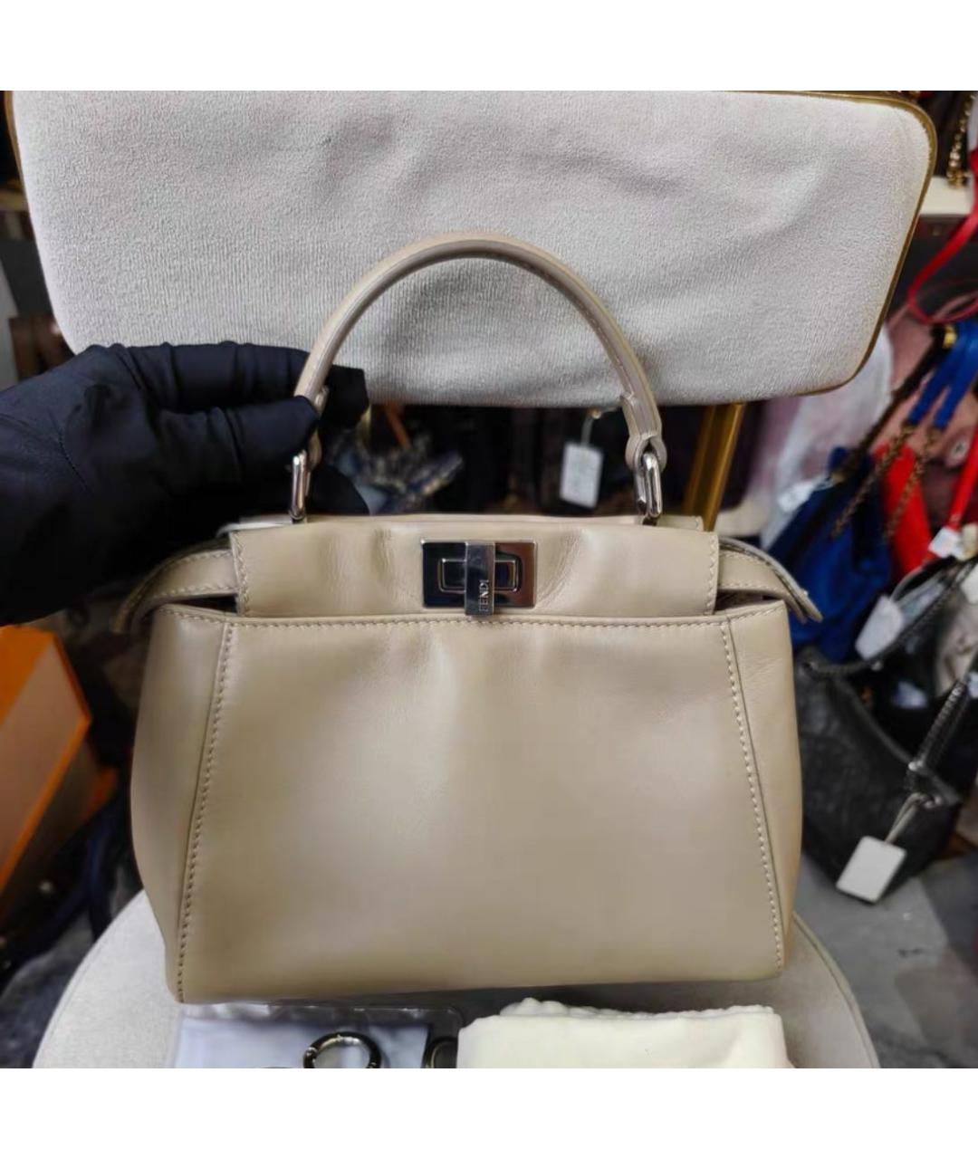FENDI Бежевая кожаная сумка тоут, фото 2
