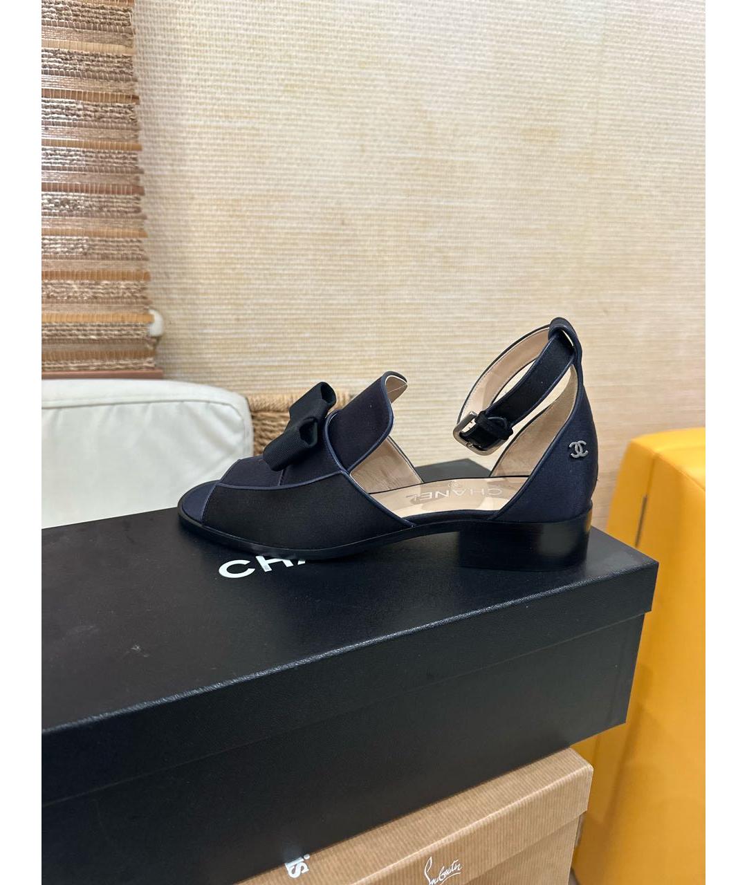 CHANEL Темно-синие текстильные сандалии, фото 7
