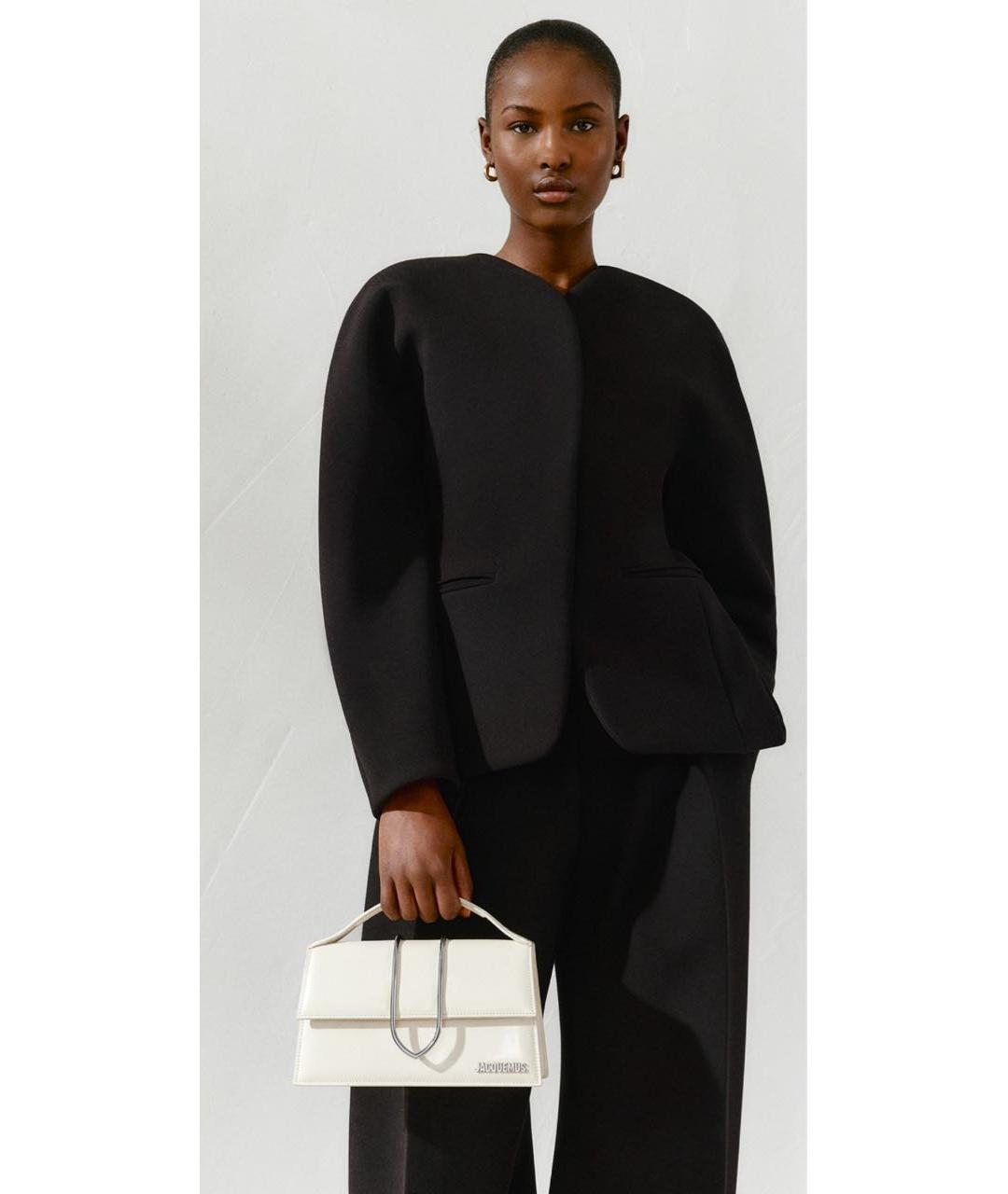 JACQUEMUS Бежевая сумка с короткими ручками из лакированной кожи, фото 8