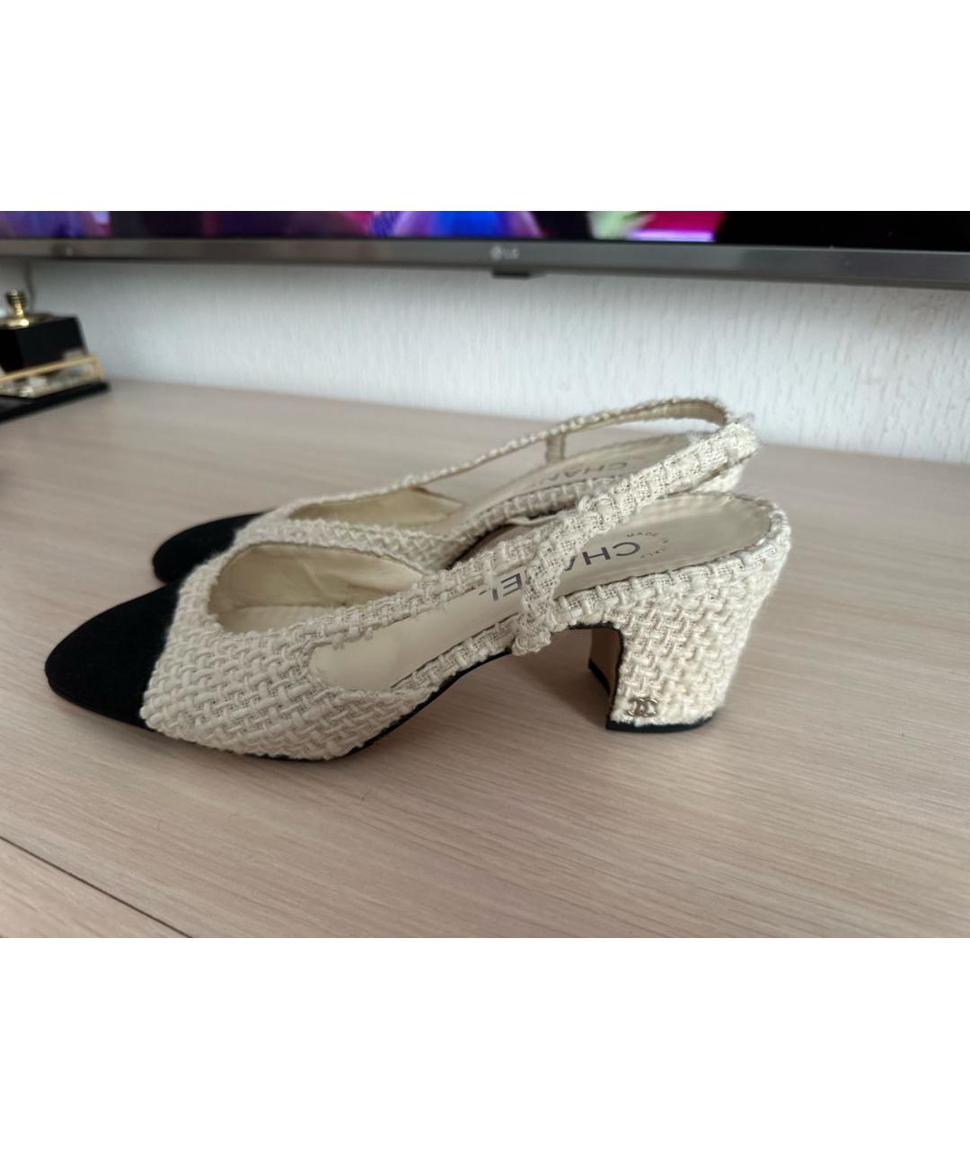 CHANEL Бежевые текстильные туфли, фото 9