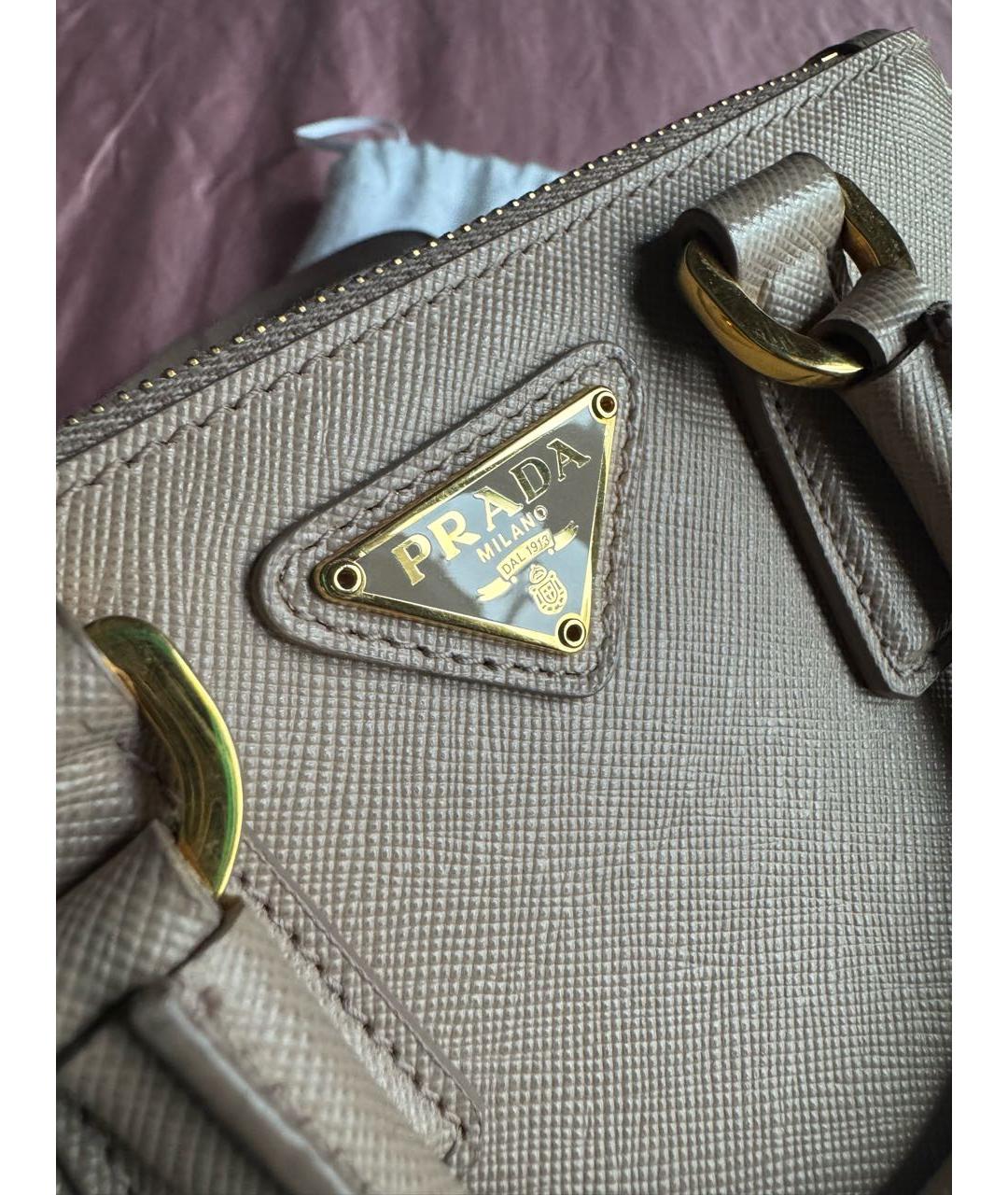 PRADA Бежевая кожаная сумка тоут, фото 6
