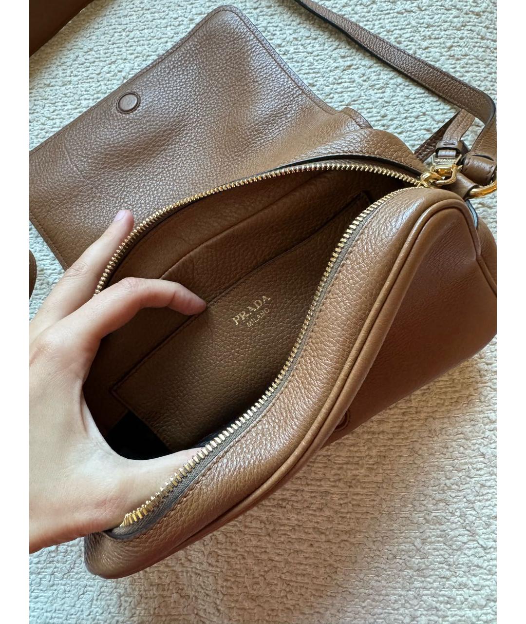 PRADA Коричневая кожаная сумка через плечо, фото 4