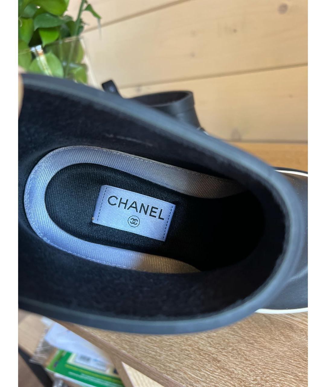 CHANEL Черные резиновые полусапоги, фото 3