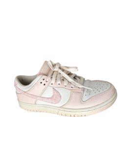 NIKE Кроссовки