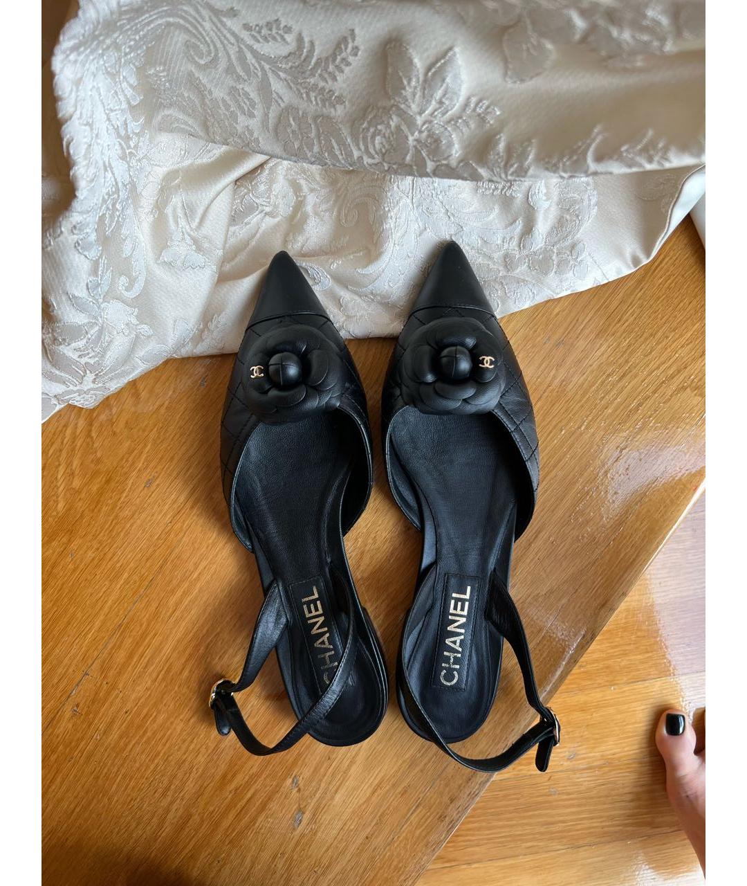 CHANEL Черные кожаные балетки, фото 4