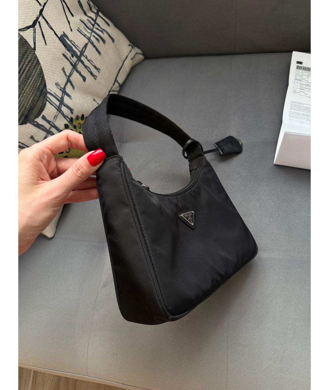 PRADA Черная синтетическая сумка с короткими ручками, фото 2