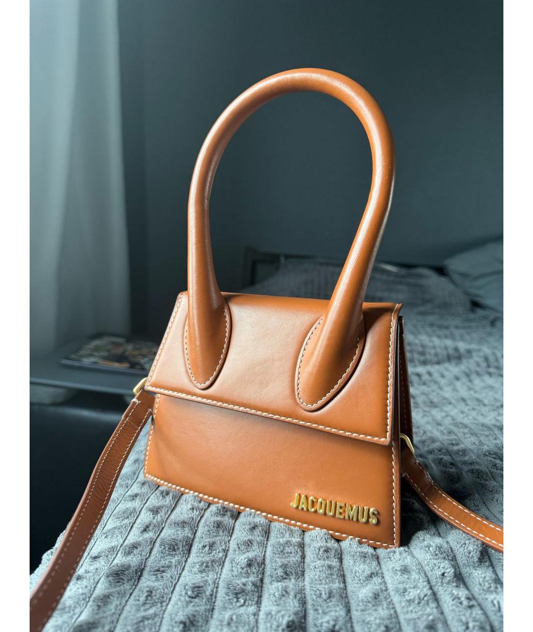 JACQUEMUS Коричневая кожаная сумка с короткими ручками, фото 2