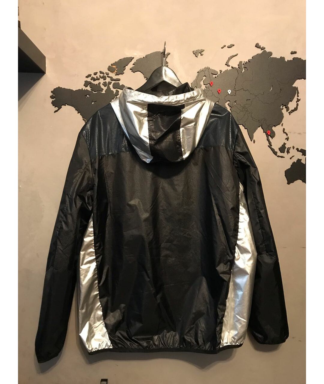 ARMANI EXCHANGE Черная полиамидовая куртка, фото 2
