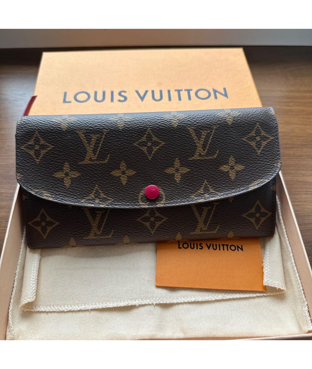 LOUIS VUITTON Коричневый кожаный кошелек, фото 5