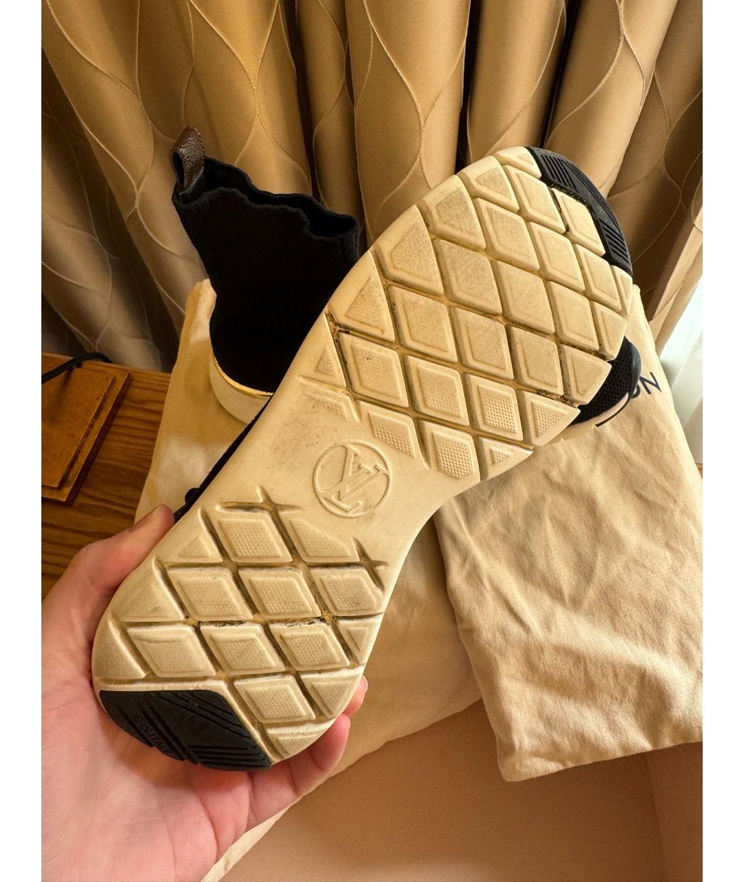 LOUIS VUITTON Черные текстильные кроссовки, фото 7