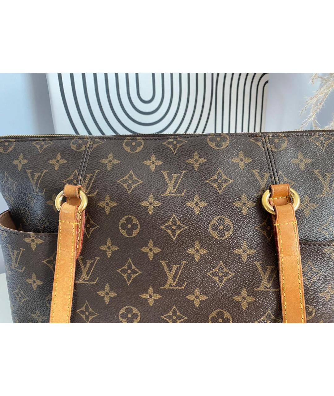 LOUIS VUITTON Коричневая сумка тоут, фото 4