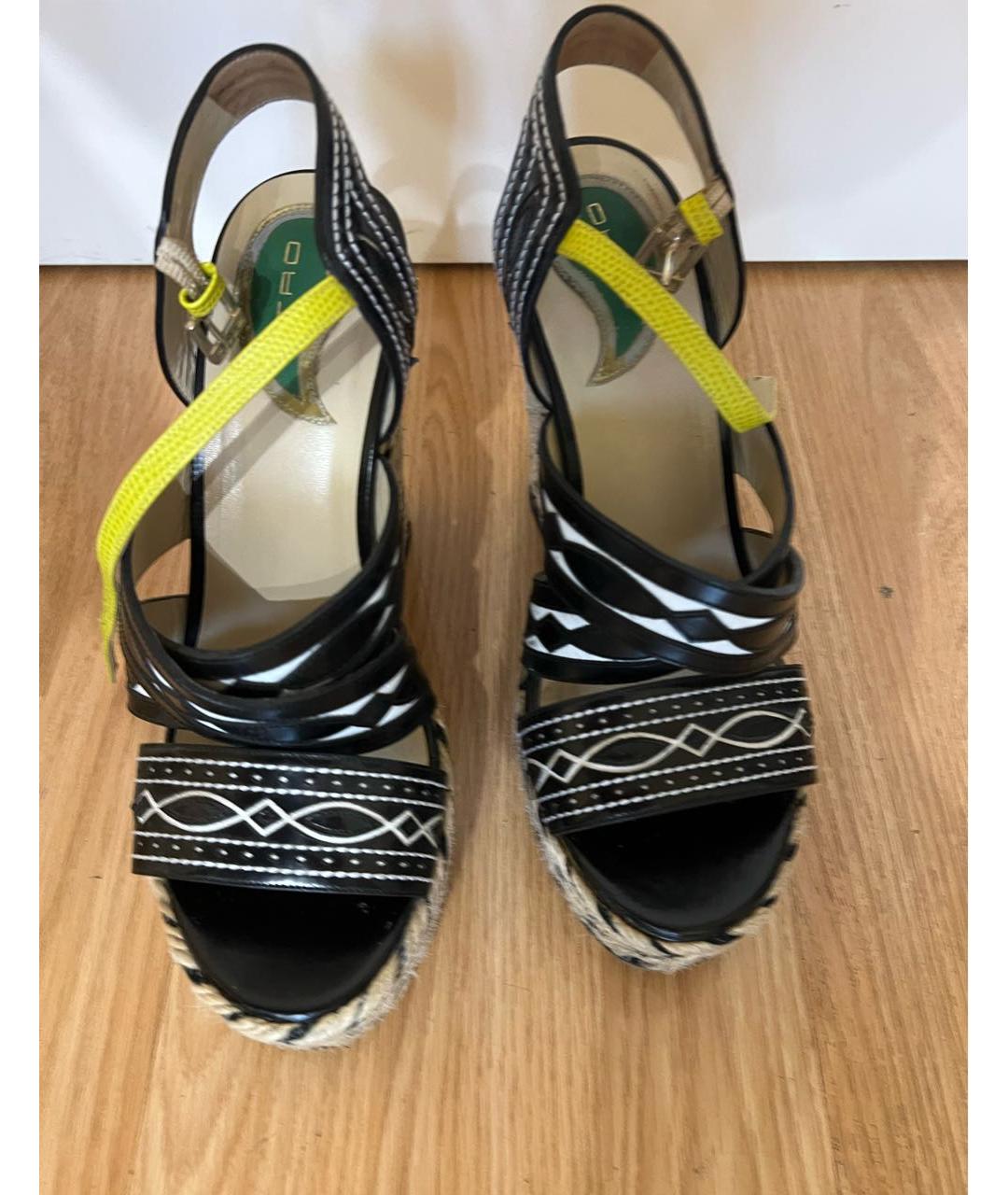 ETRO Черные кожаные босоножки, фото 3