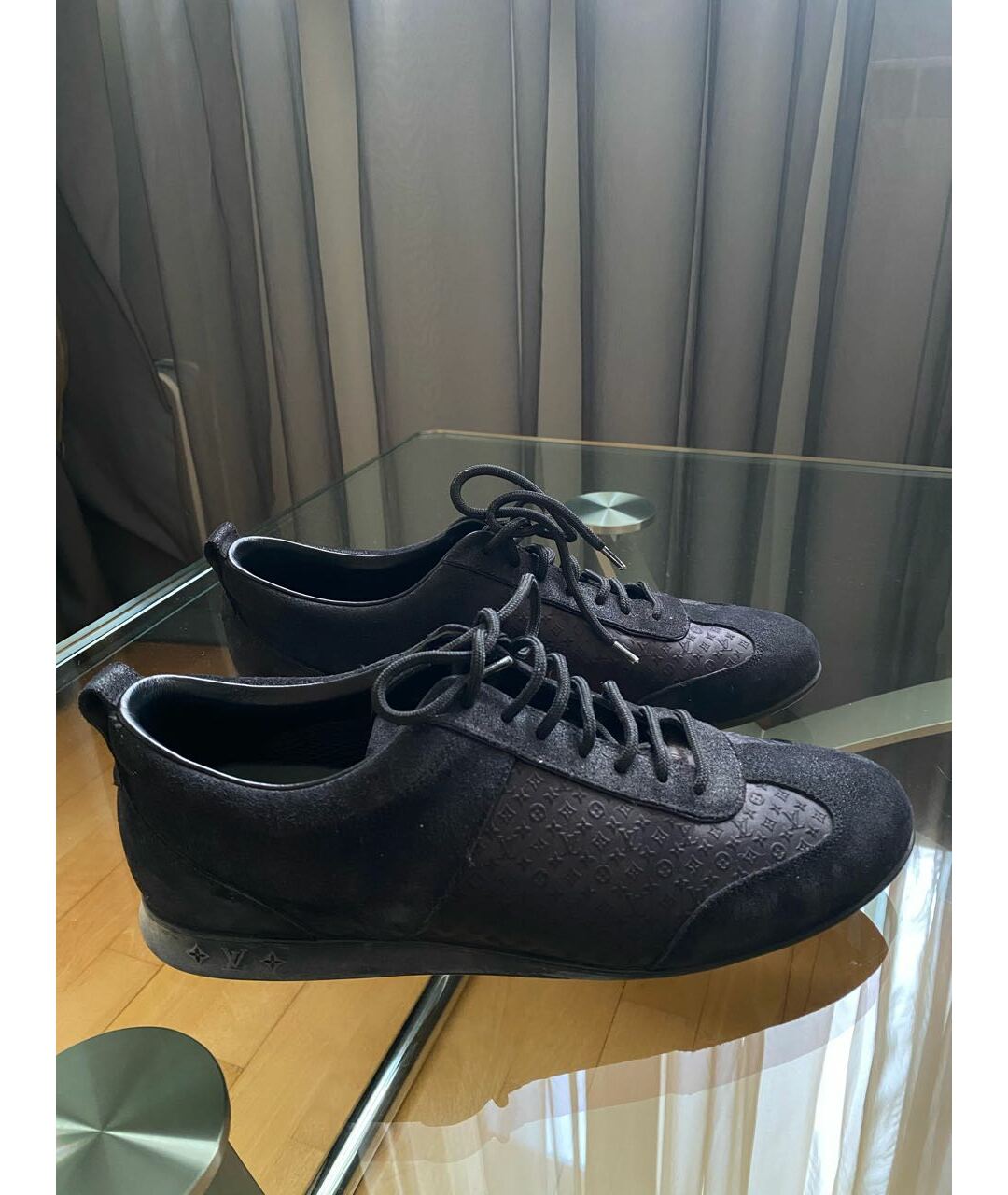 LOUIS VUITTON PRE-OWNED Черные замшевые кроссовки, фото 5