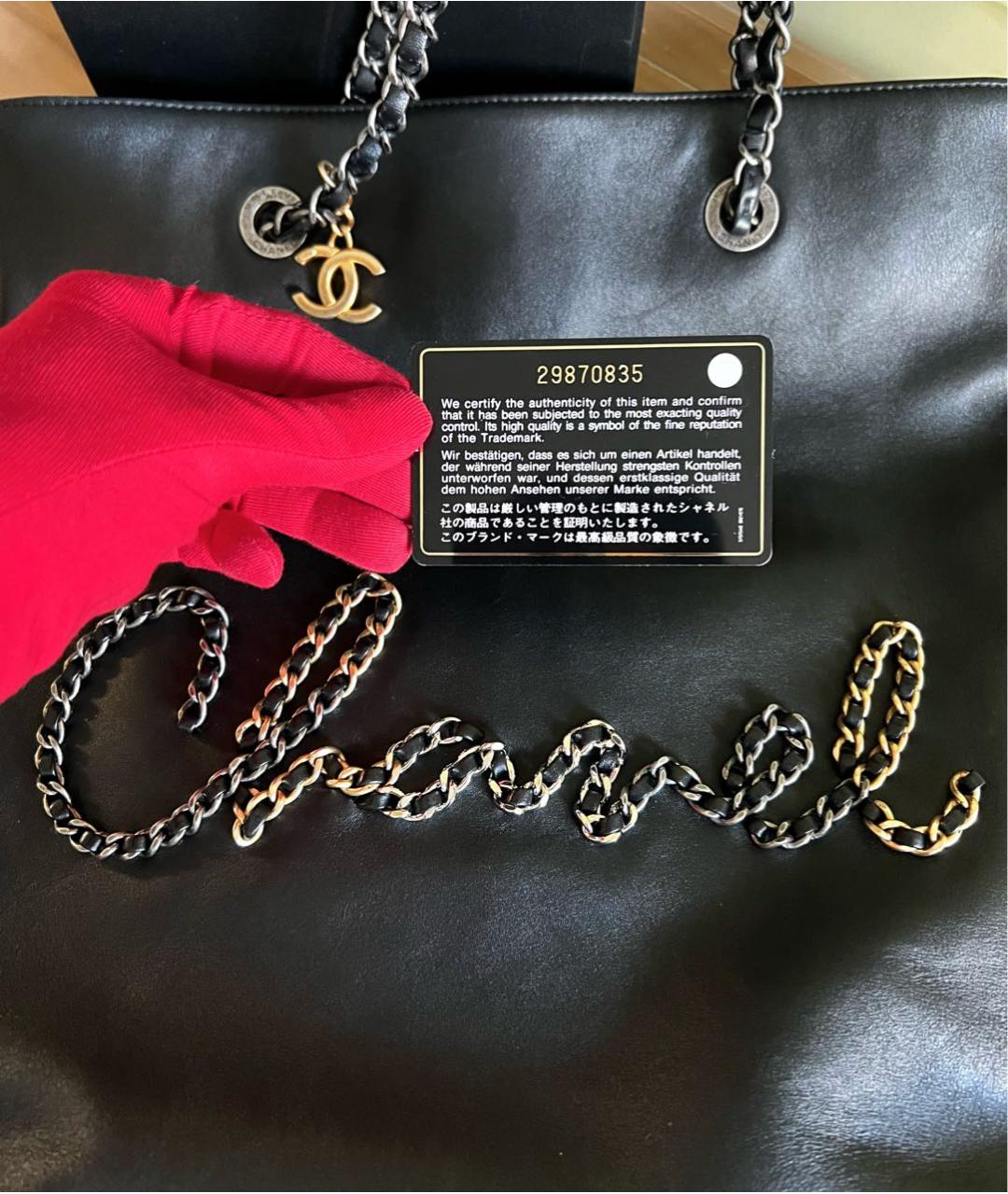 CHANEL Черная кожаная сумка тоут, фото 6