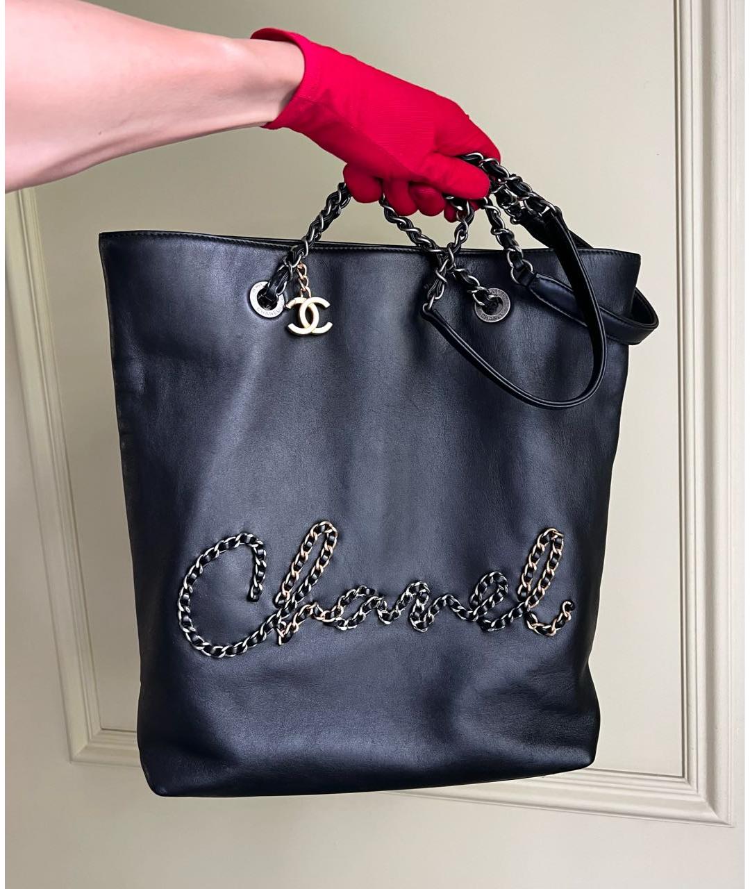 CHANEL Черная кожаная сумка тоут, фото 3