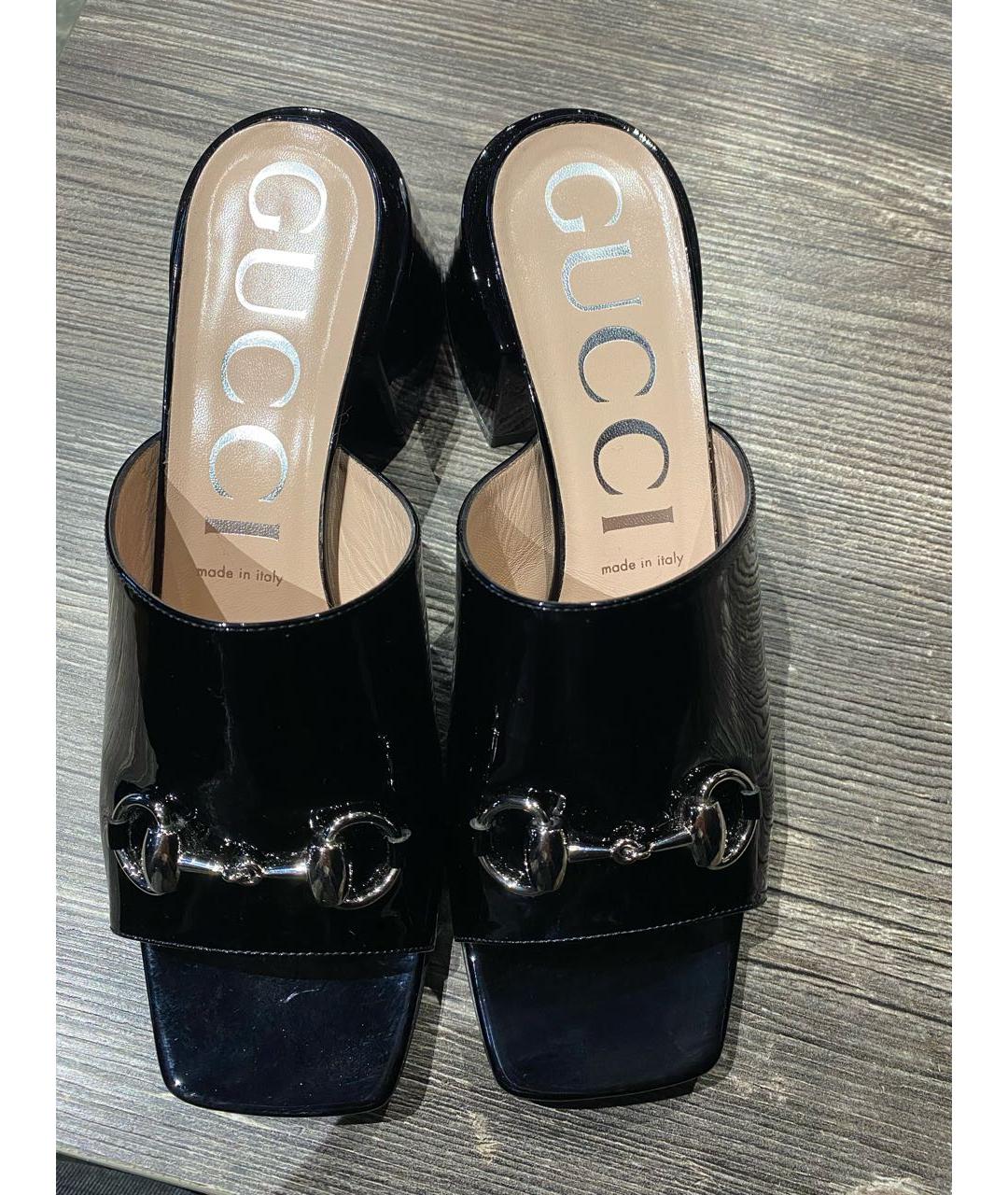 GUCCI Черные мюли из лакированной кожи, фото 4