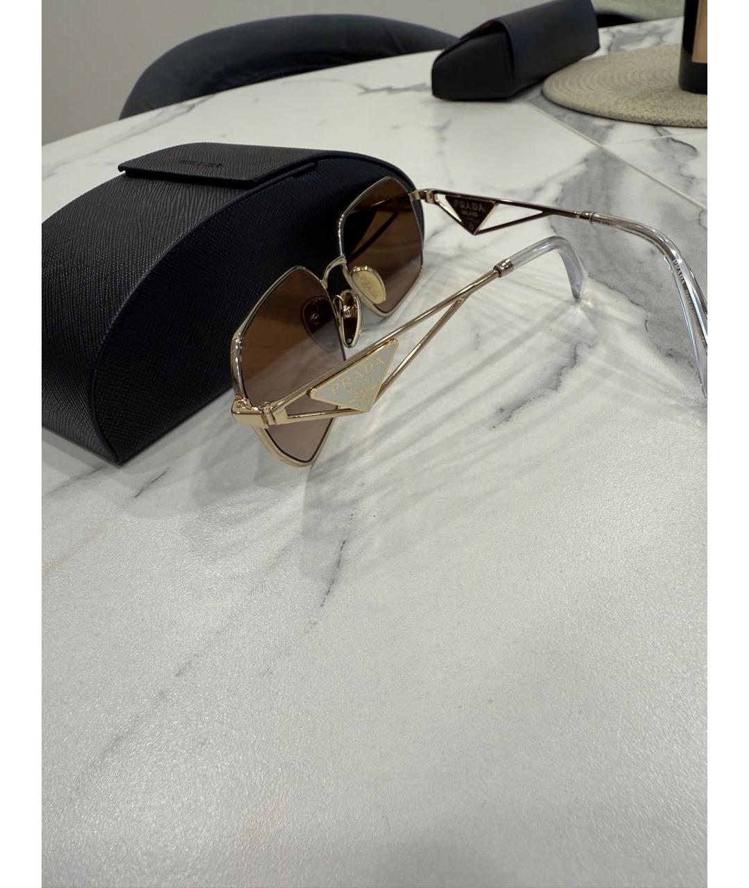 PRADA Золотые металлические солнцезащитные очки, фото 4
