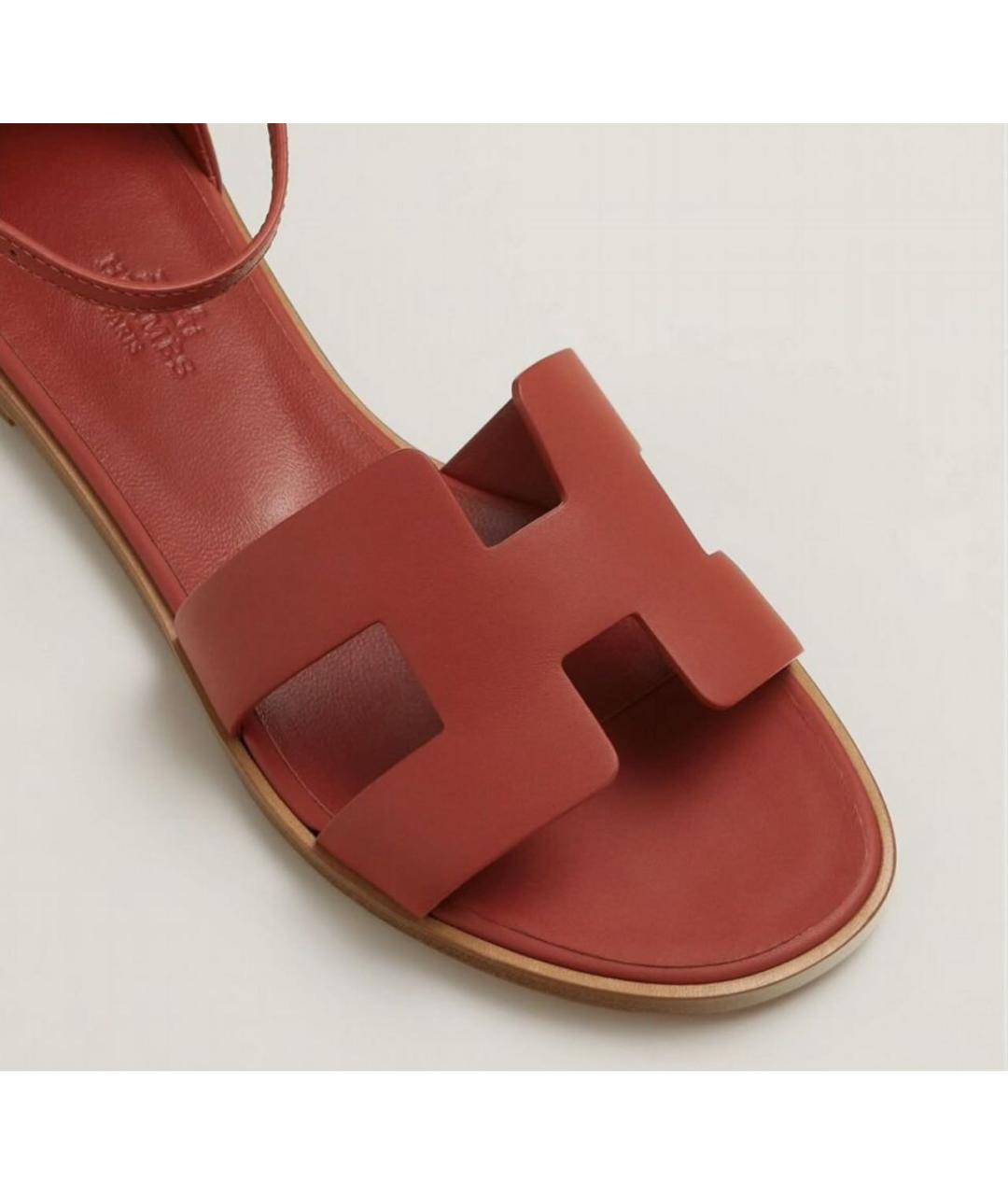 HERMES Бордовые кожаные босоножки, фото 3