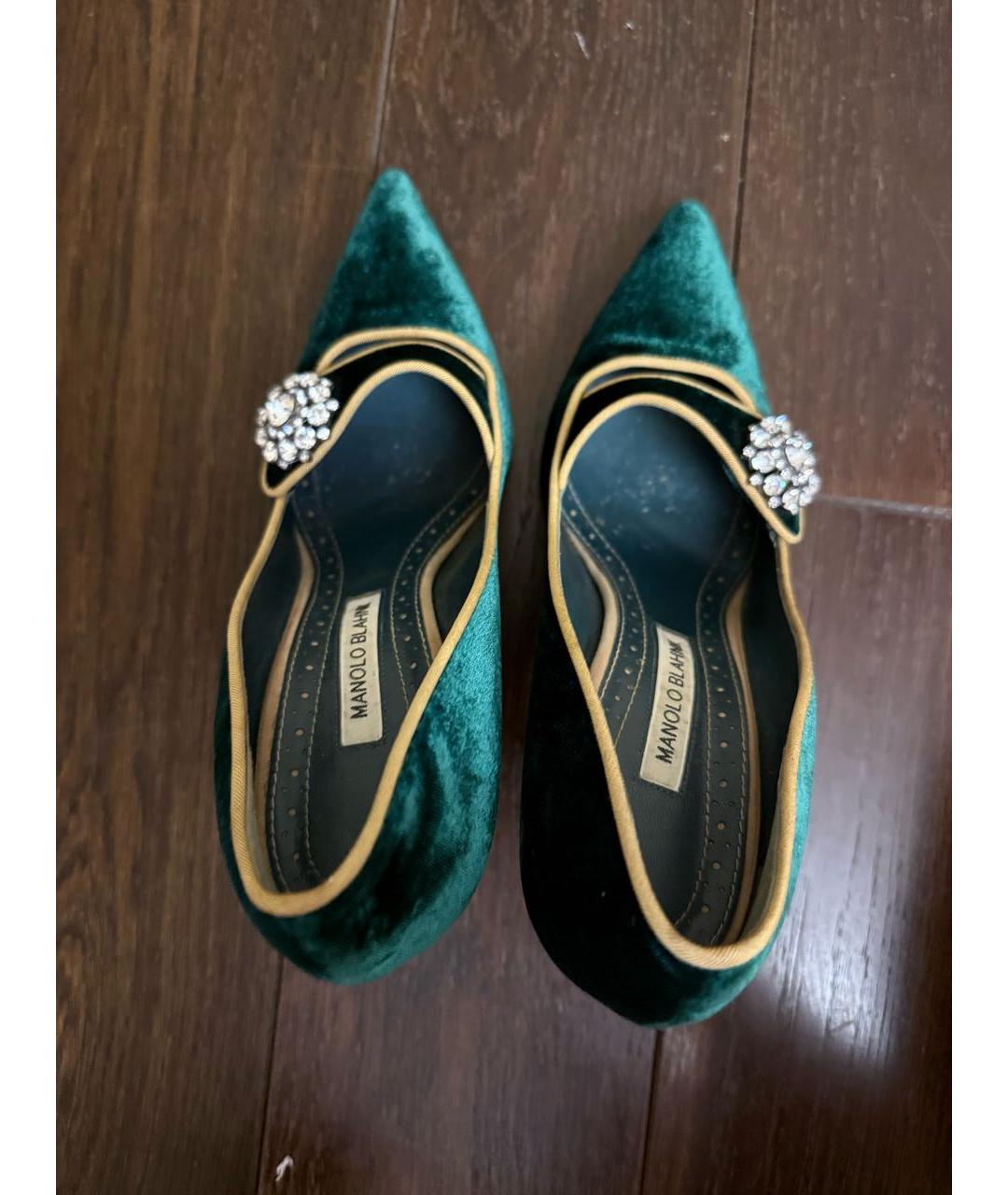 MANOLO BLAHNIK Зеленые бархатные туфли, фото 4