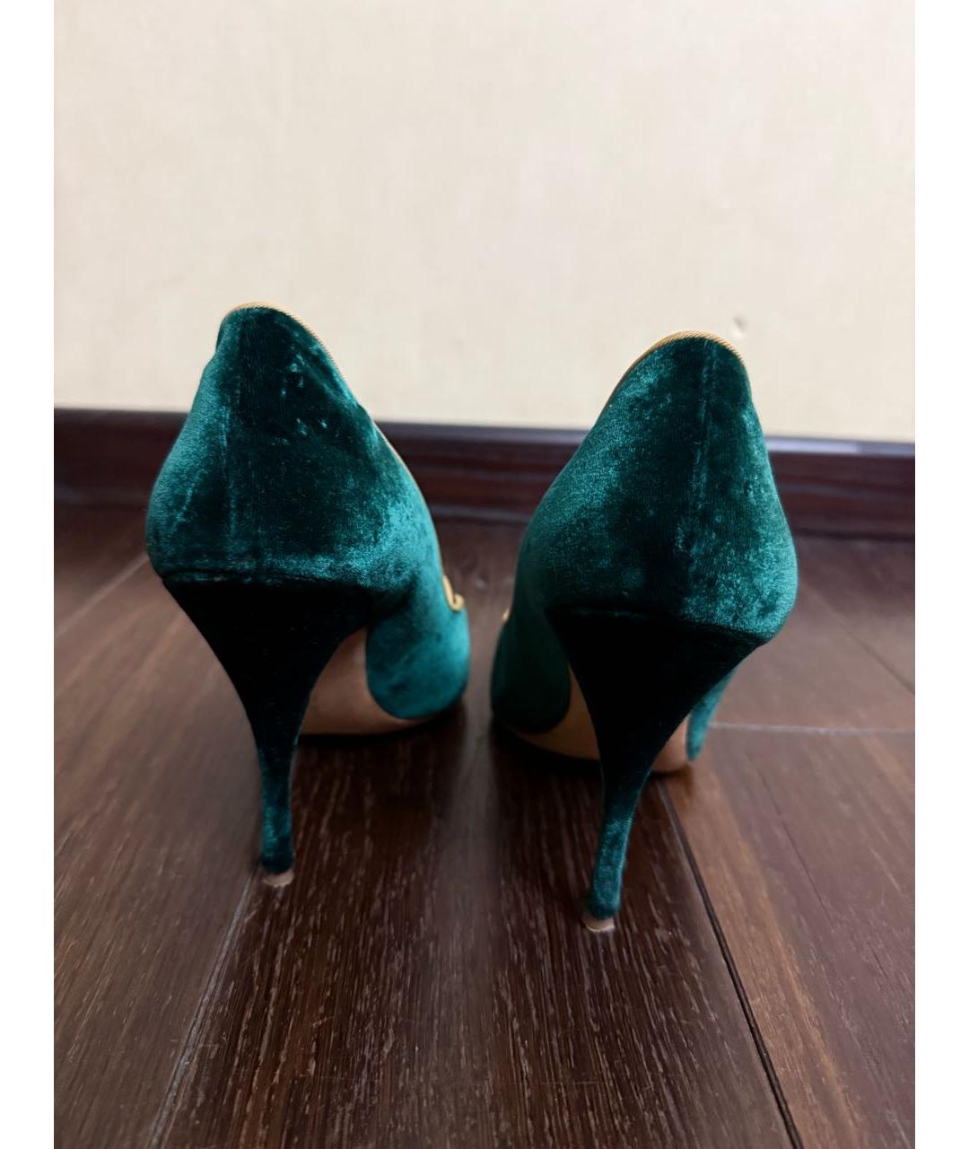 MANOLO BLAHNIK Зеленые бархатные туфли, фото 5