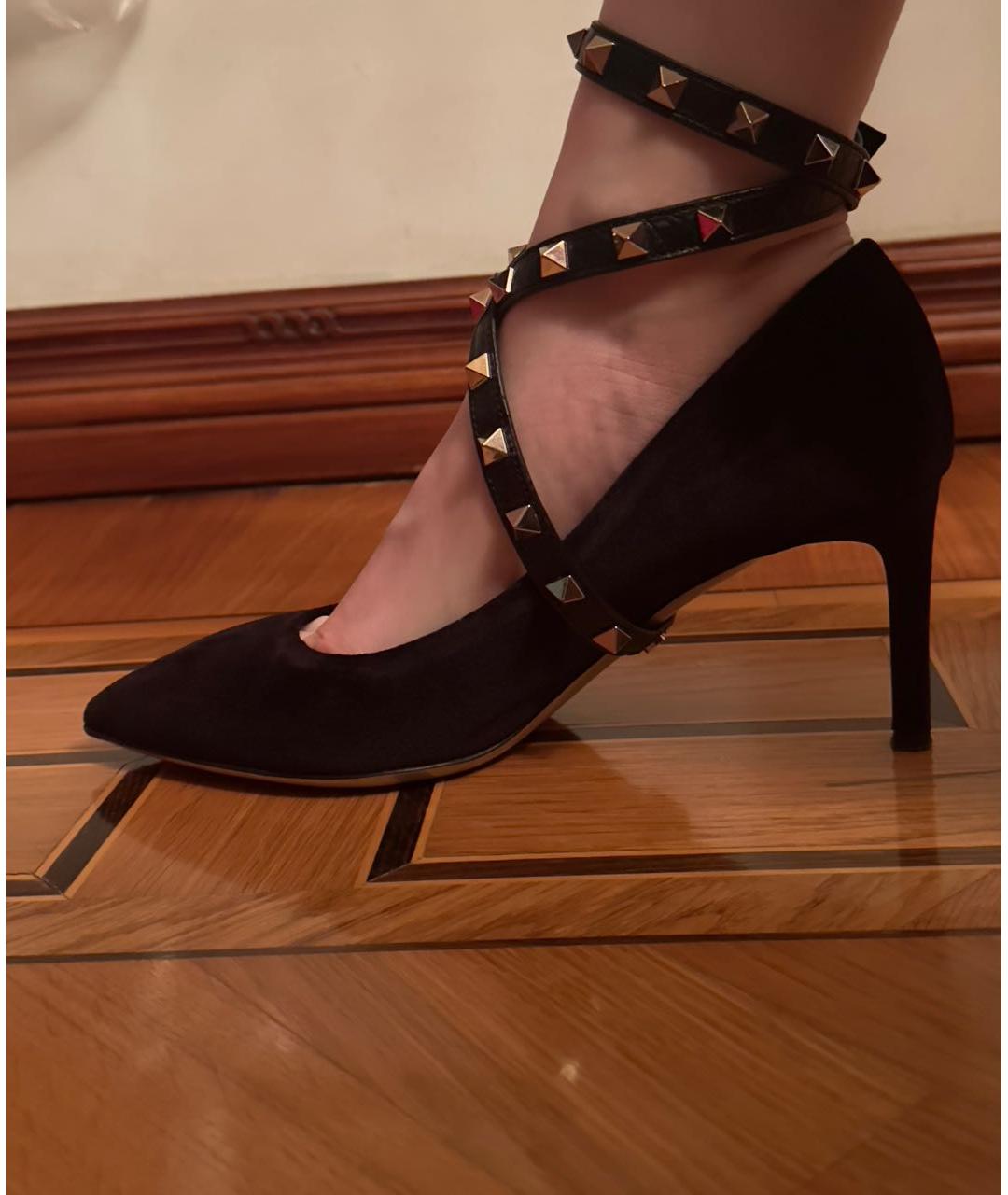 VALENTINO Черные бархатные лодочки на низком каблуке, фото 5