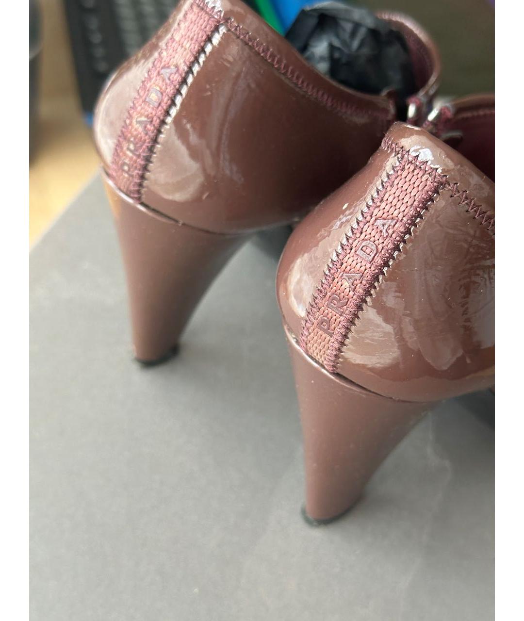 PRADA Бордовые ботильоны из лакированной кожи, фото 4