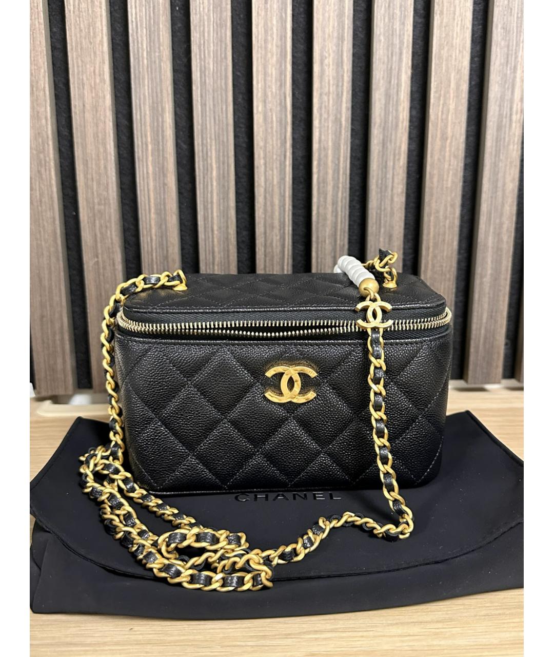 CHANEL Черная кожаная сумка через плечо, фото 2