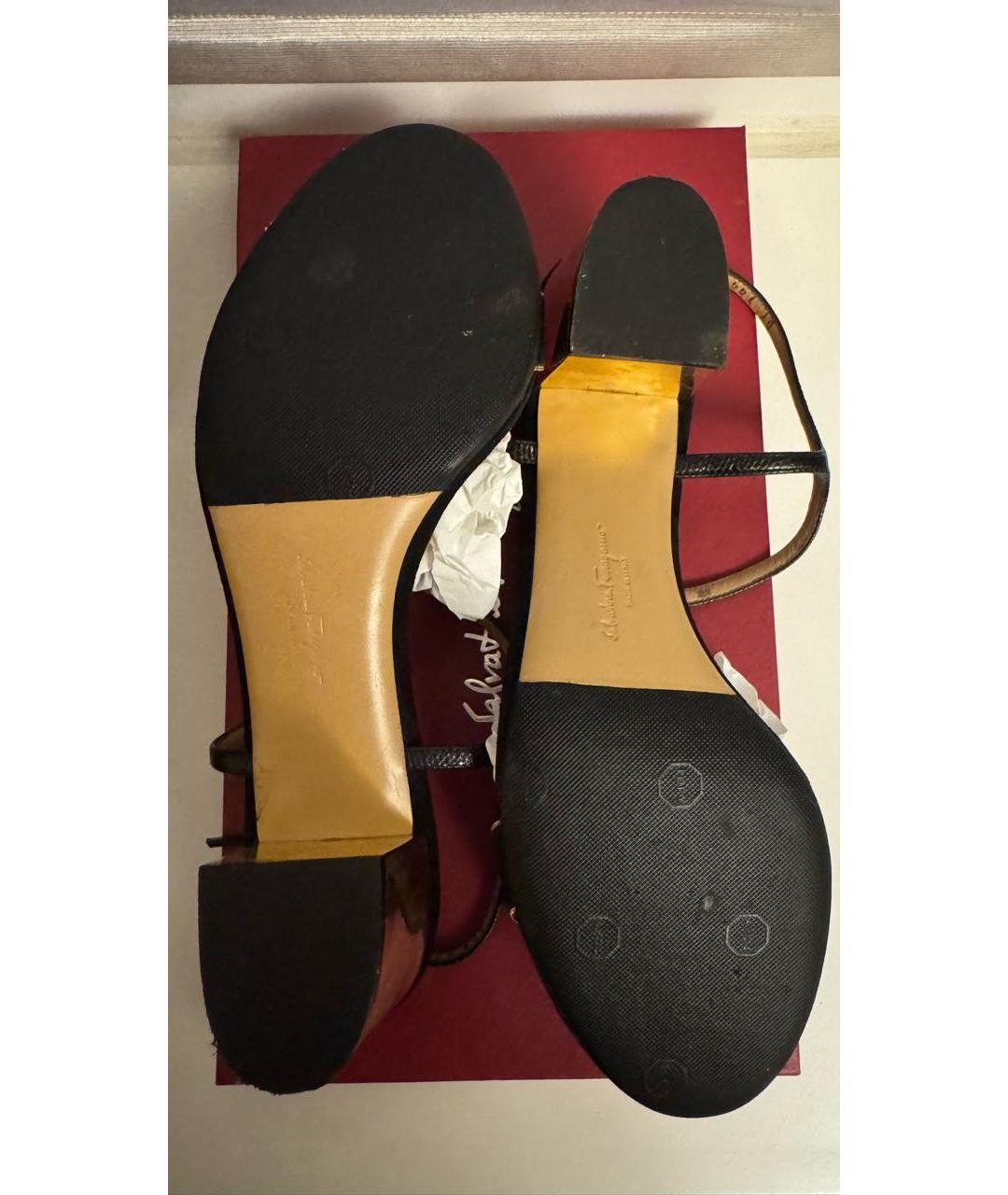 FERRAGAMO Черные кожаные босоножки, фото 5